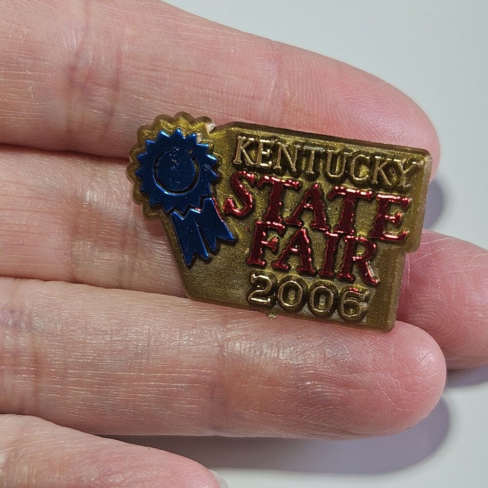 2006 Kentucky State Fair Plastic Souvenir Pin Lapel Hat Vintage Blue Ribbon